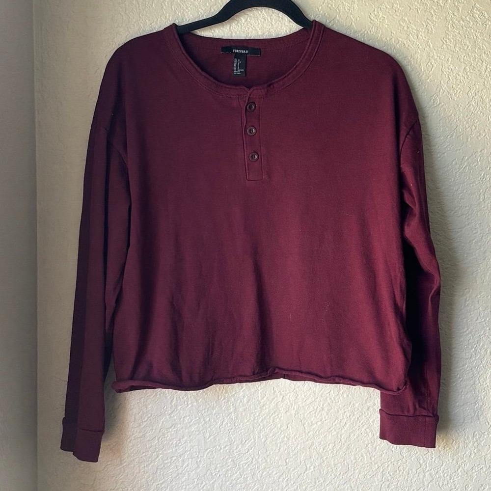 Forever 21 Women's Crop Burgundy Long Sleeve Henley Shirt S Small